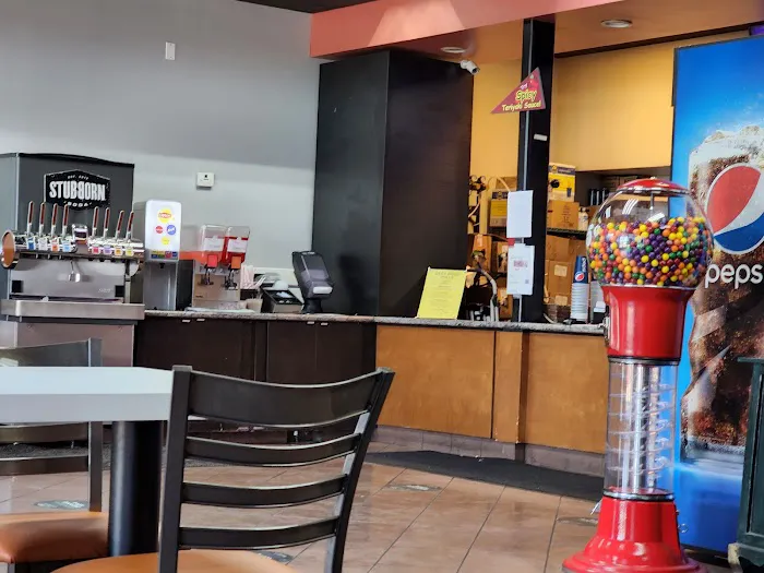 Yogis Grill - Avondale Picture 9