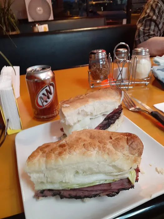 Soprano's pizzeria Picture 6