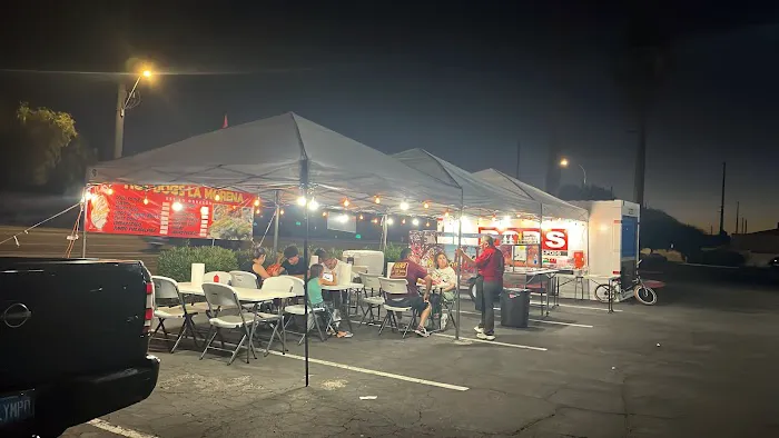 Hotdogs La Morena Picture 3