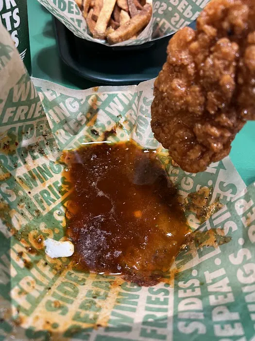 Wingstop Picture 9