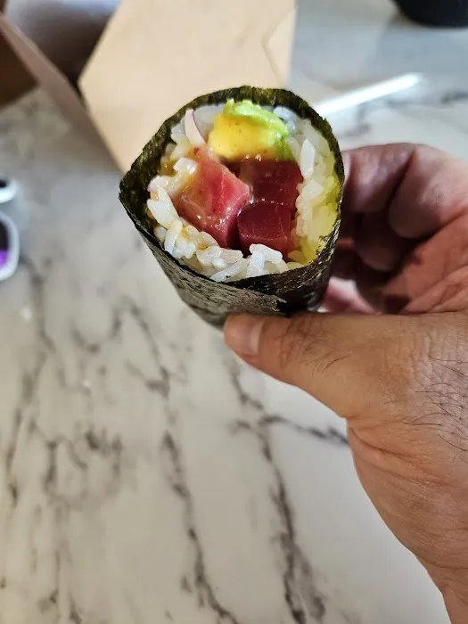 Handroll and Poke by Gohan Picture 3