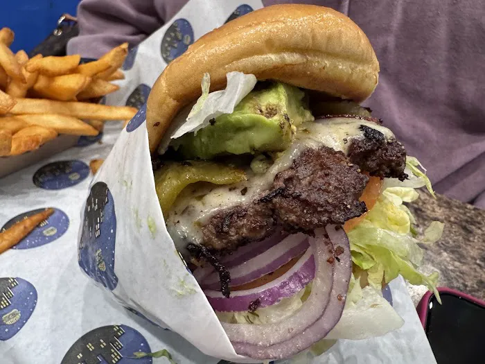 5th Street Burger & Fries Picture 8