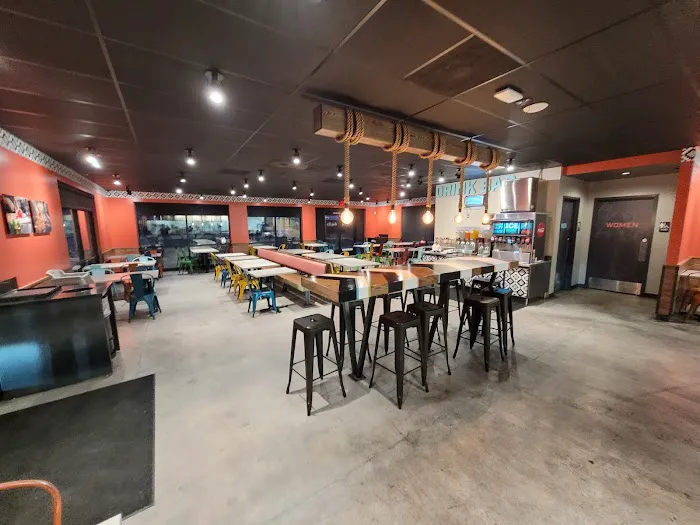 Cafe Rio Fresh Modern Mexican Picture 3