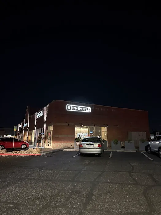 Chipotle Mexican Grill Picture 1