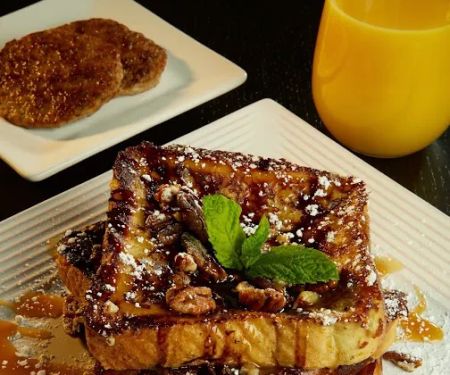 Lo-Lo's Chicken and Waffles