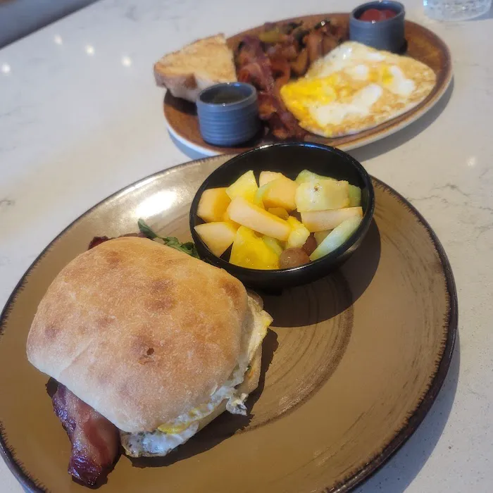 Cobre Kitchen + Cocktails Picture 9