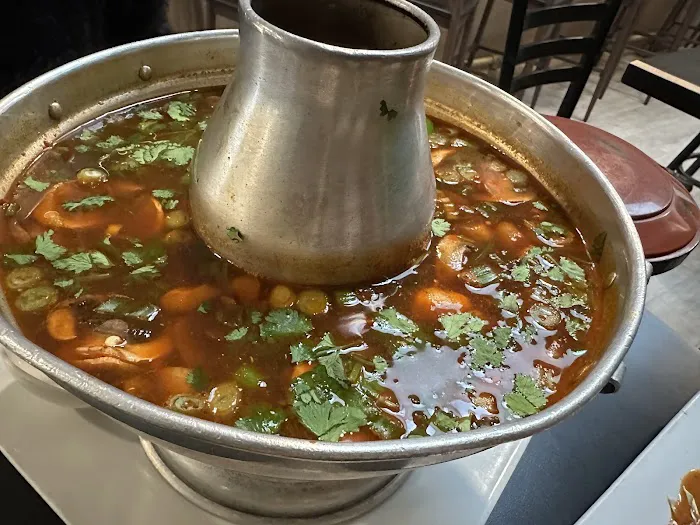 Malee's Thai Bistro Picture 2