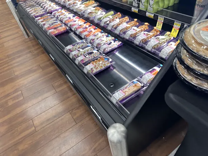 SNOWFOX Sushi Picture 1