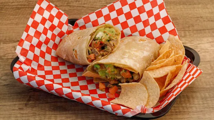 Checo's Taco Shop Picture 1