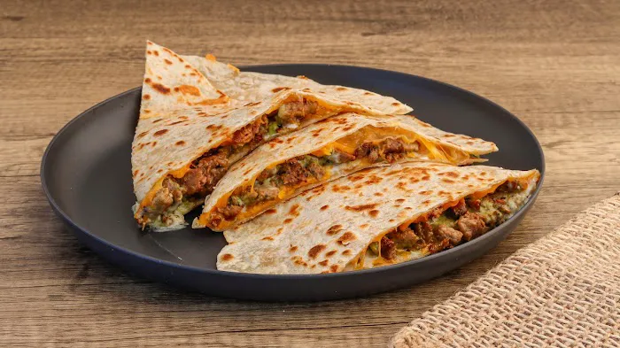 Checo's Taco Shop Picture 6