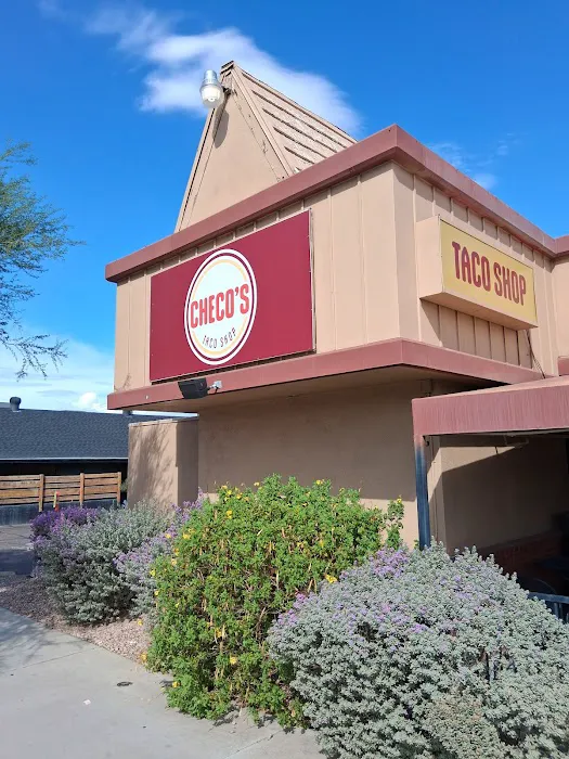 Checo's Taco Shop Picture 2