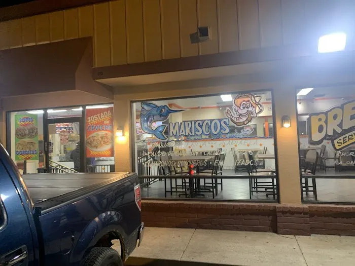 Checo's Taco Shop Picture 3