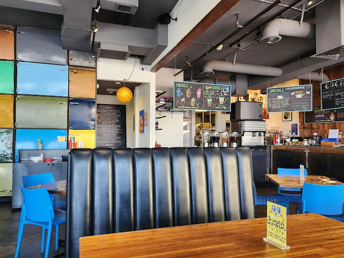 Green New American Vegetarian Picture 3