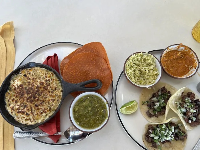 Glenrosa Restaurant Picture 8