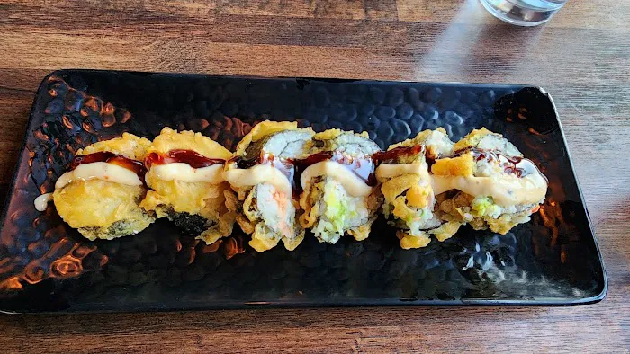 Zu Izakaya Asian Kitchen Bar (Tempe) Picture 5