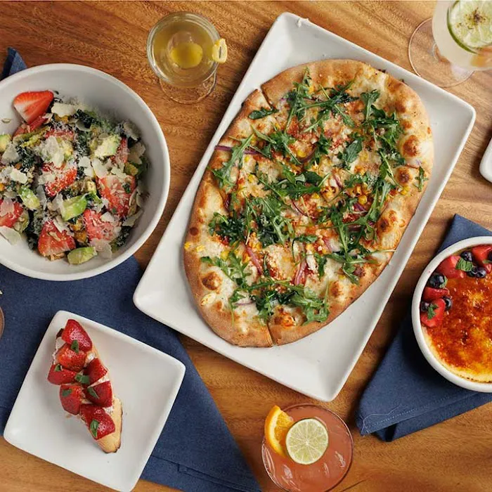 Olive & Ivy Picture 2