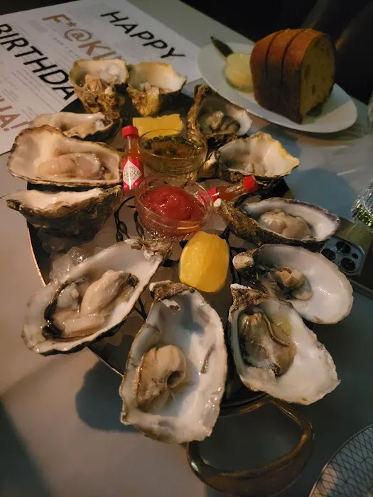 Maple & Ash Picture 4