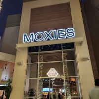 Moxies Scottsdale Restaurant ico