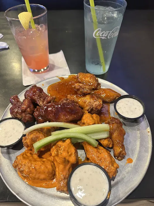 Native Grill & Wings Picture 4