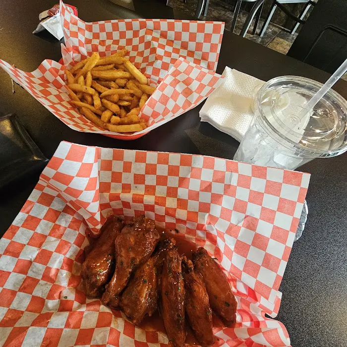 Midwest Wings Tempe Picture 10