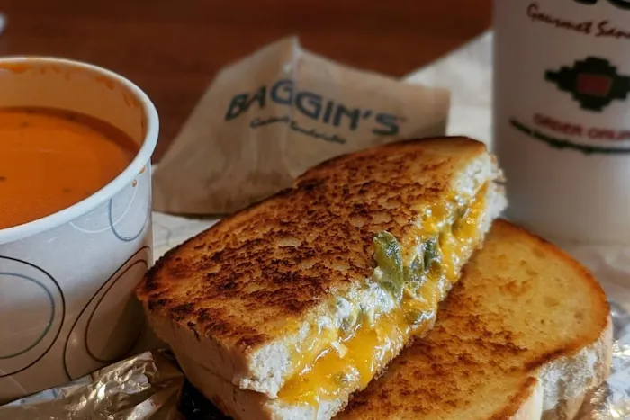 Baggins Gourmet Sandwiches -Tempe Food Court Picture 9