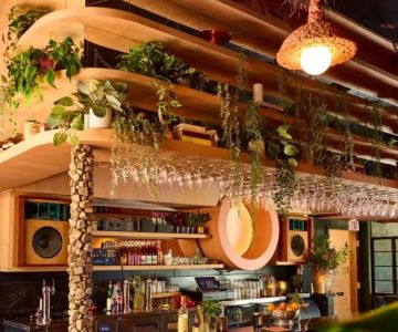 The Best Vegan Restaurants in Los Angeles You Need to Try