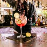 The Best Places for Happy Hour Drinks in Your City: Where to Find Great Deals