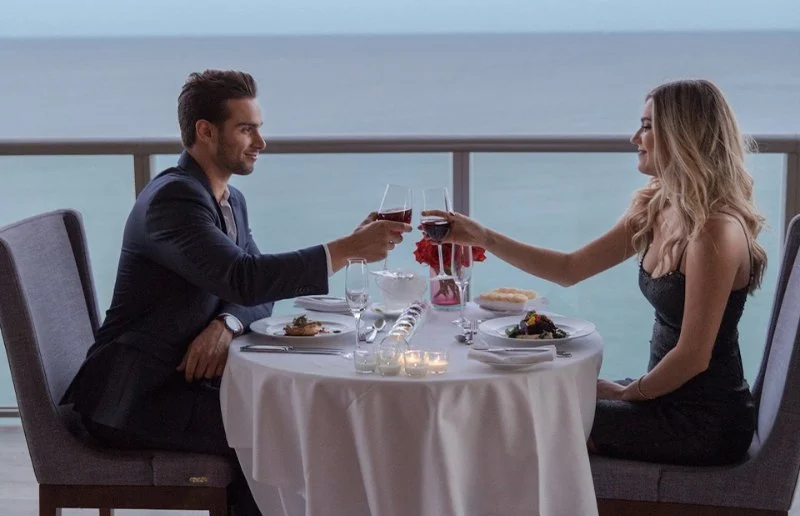 The Best Places for a Romantic Dinner in Miami: Top Spots for an Unforgettable Date Night