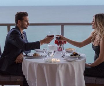 The Best Places for a Romantic Dinner in Miami: Top Spots for an Unforgettable Date Night