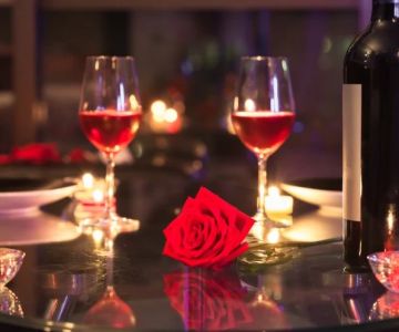 How to Pick the Perfect Restaurant for a Romantic Date: Expert Tips