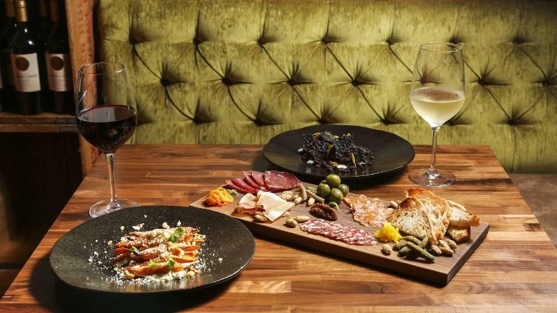 Top 10 Best Wine Pairing Restaurants in Chicago