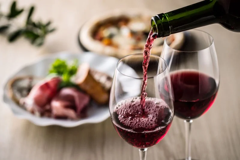 How to Discover the Best Wine Pairings at Local Restaurants: A Complete Guide