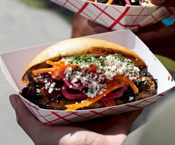 Where to Find the Best Street Food in New York City