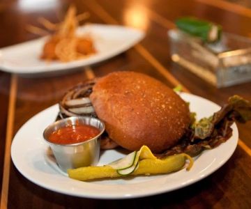 Best Places to Enjoy Craft Beer and Burgers in Portland
