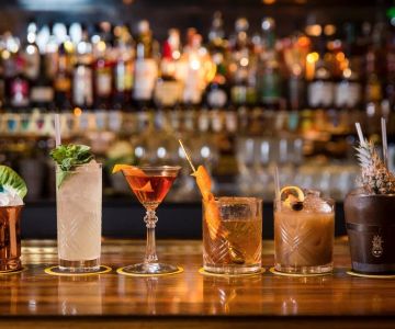 The Secrets to a Perfectly Crafted Cocktail: Best Cocktail Bars Near Me