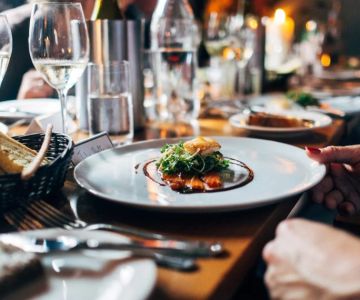 How to Choose a Perfect Restaurant for Your Special Occasions
