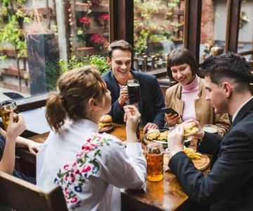 The Best Restaurants for Casual Dining With Friends