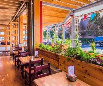 Places Worth Trying for Casual Dining with Friends