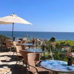 Ultimate Guide to Dining Near Beaches in the United States