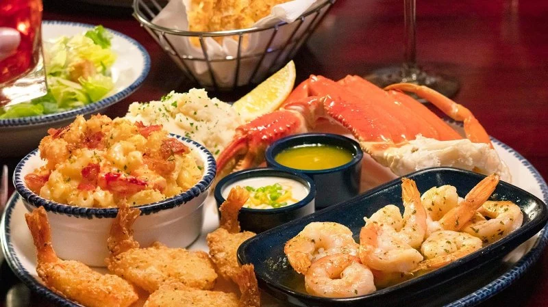 Real Reasons Why Local Restaurants Often Beat Chains: A Culinary Perspective