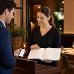 Restaurant Reservation Etiquette That Prevents Problems