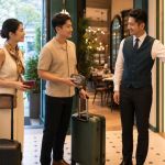 How to Dine at a Restaurant When You Have Luggage